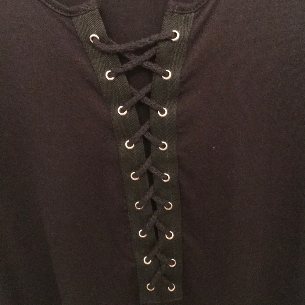 american eagle - crisscross shirt - Picture 4 of 4